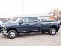 At Renfrew Chrysler you will get the Best Service, the Best Deal and the Best Financing Rates. That... (image 1)