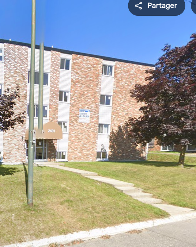 Magnifique grand 5 1/2, RÉNOVÉ, Air climatisé, Charlesbourg