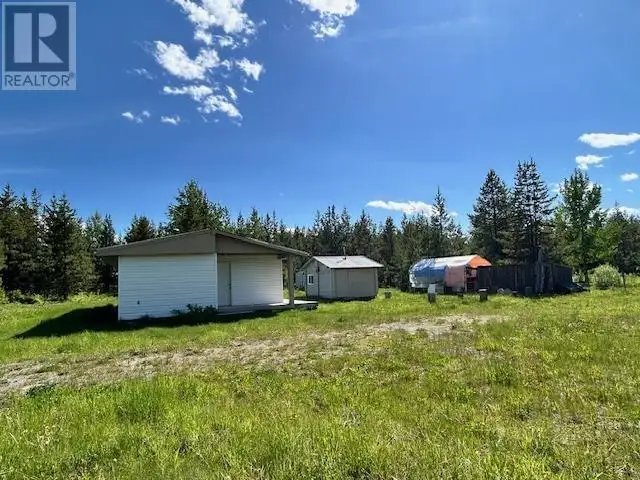 25680 STURGEON POINT ROAD Vanderhoof, British Columbia in Houses for Sale in Vanderhoof - Image 3