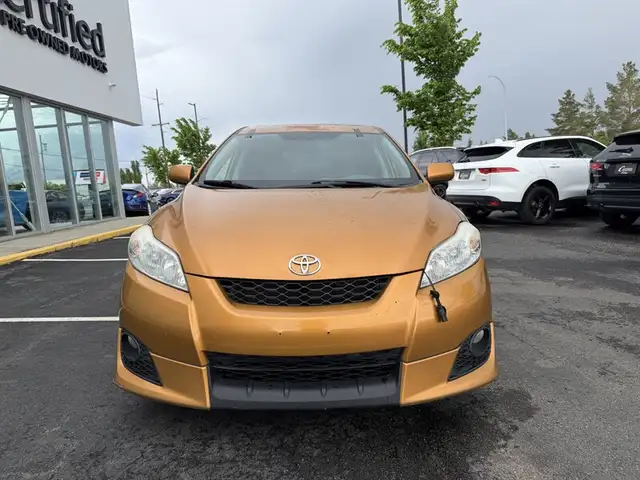 2010 Toyota Matrix S in Cars & Trucks in Edmonton - Image 3