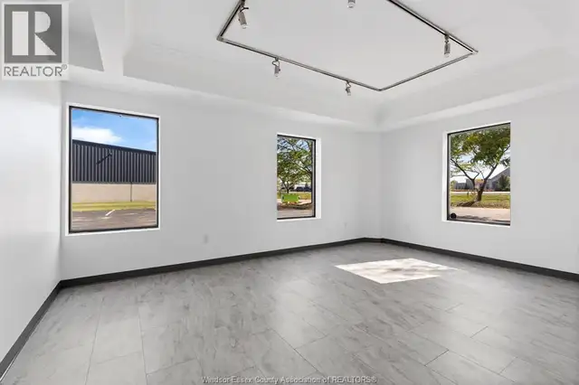 492 BLANCHARD PARK Unit# 1 Lakeshore, Ontario in Commercial & Office Space for Rent in Windsor Region - Image 13