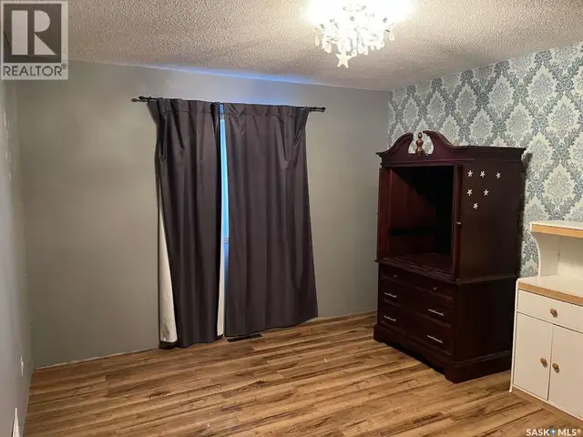 506 1st AVENUE W Leader, Saskatchewan in Houses for Sale in Swift Current - Image 18