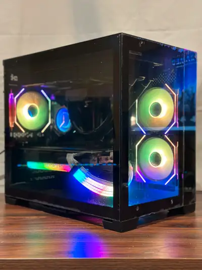 Brand new parts, this is not a used PC! LAST ONE, PRICE IS FIRM, NO OFFERS, SOLD AT COST FOR QUICK S...