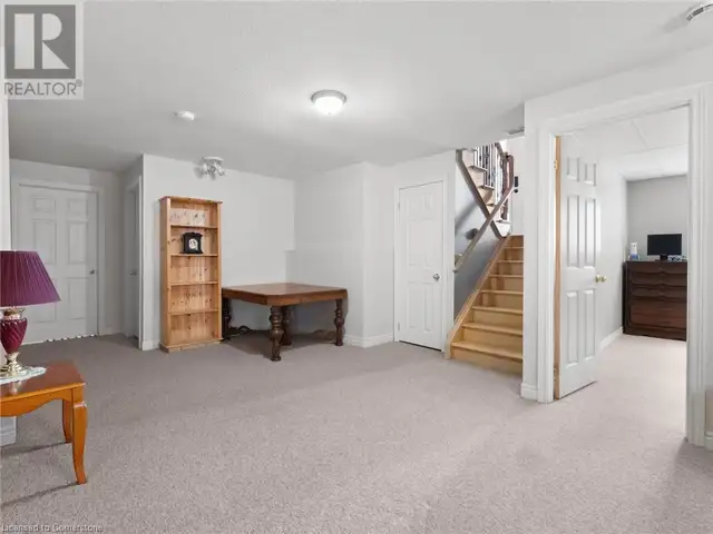 7721 PARKVIEW Crescent Niagara Falls, Ontario in Houses for Sale in St. Catharines - Image 20