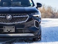This Buick offers a refined blend of luxury, advanced technology, and everyday versatility in a slee... (image 3)
