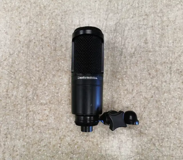 Audio Technica Condenser Microphone AT2020 $79 in Pro Audio & Recording Equipment in Mississauga / Peel Region - Image 2