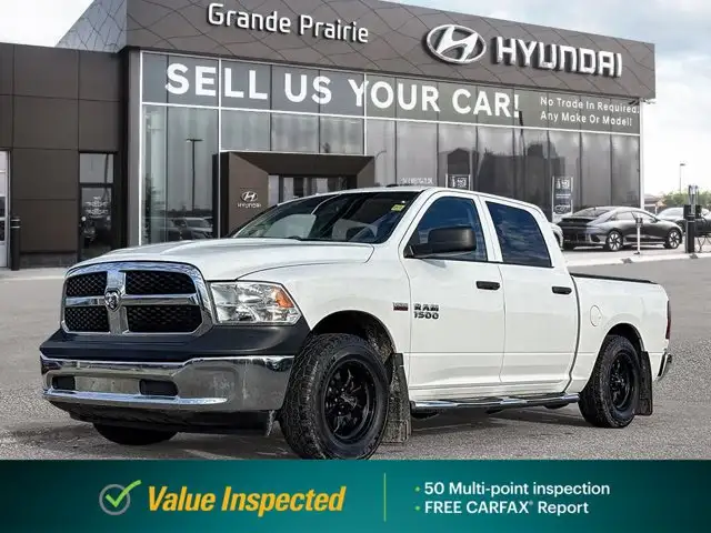 2017 Ram 1500 ST | 4WD | 5.7L V8 Engine