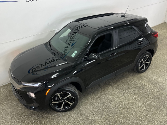 2023 Chevrolet TrailBlazer RS RS/AWD/LEATHER TRIM/PANO/OFF 1... in Cars & Trucks in Belleville - Image 2