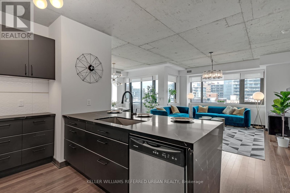 710 - 400 WELLINGTON STREET W Toronto (Waterfront Communities), 3