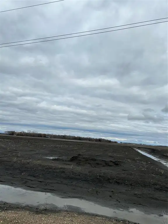 104 Brandt Street Rosenort, Manitoba in Land for Sale in Winnipeg - Image 3