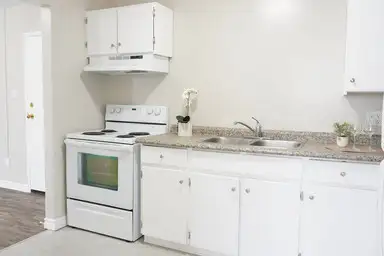 PARKING SPACE INCLUSIVE - Mill Place 1BR Apartment Orangeville in Long Term Rentals in Guelph - Image 9