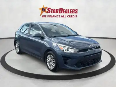 Looking for a Ford? Visit us at www.5StarDealer.com for view more like this vehicle. We have over 40...