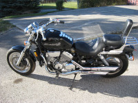 2002 honda vf -750 magna parts bike