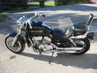 sonic cycle has a 2002 honda vf - 750 magna parts bike run,s and drive,s mint low km,s good gauges ,...