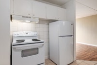 Amenities: Parking Included • Newly Renovated Suites Available • Quiet Building Suite & Building: Sp... (image 3)