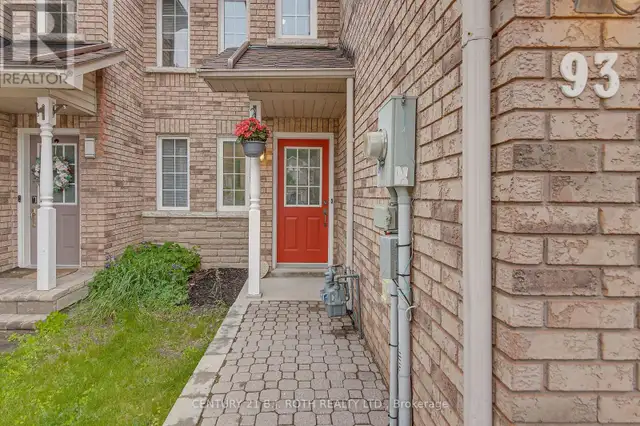 93 HAWTHORNE CRESCENT Barrie (Ardagh), Ontario63006663800963121