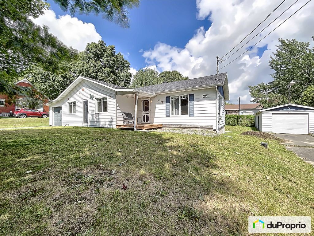 $342,000 - Bungalow for sale in Danville — photo 1