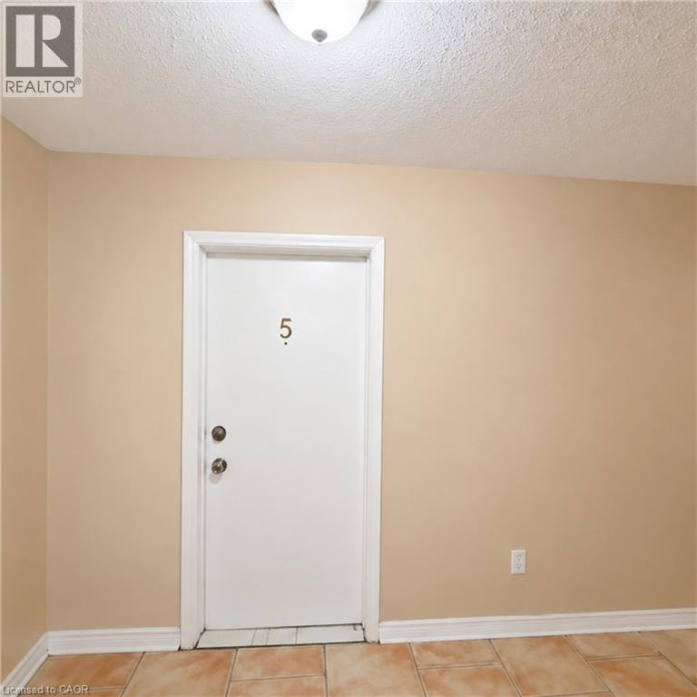 426 CLARENCE Street Unit# 5 London, Ontario 3