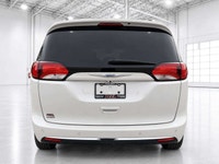 COME SEE WHY ''NOBODY BEATS A DEAL FROM PEEL!'' Your Source for ALL make and models used cars and tr... (image 5)