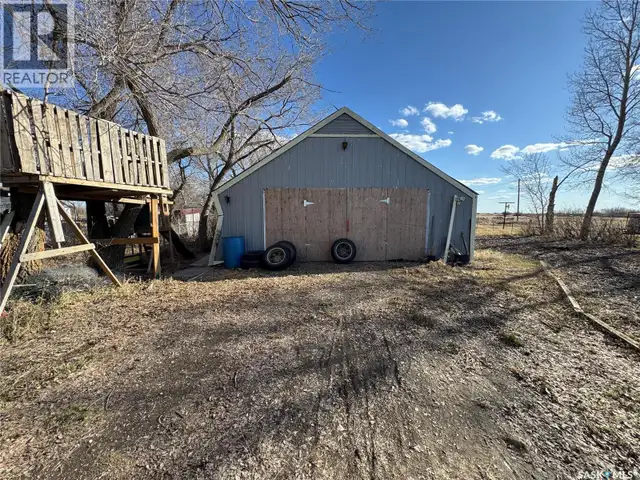1 Saskatchewan AVENUE Griffin Rm No. 66, Saskatchewan in Houses for Sale in Regina - Image 20