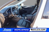 2024 Ford Escape Platinum AWD Welcome to Xtreme Auto & Truck Sales Your Car Loan, Truck Loan, Credit... (image 9)