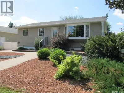 Welcome to this immaculate home at 117 3rd Str., Star City, SK! This beautiful 988 sq ft home boasts...
