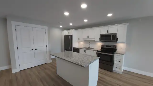 1Bed/1Bath, Uptown Near Shopping/Restaurants, 303-40 Patience Ln in Long Term Rentals in Fredericton - Image 4