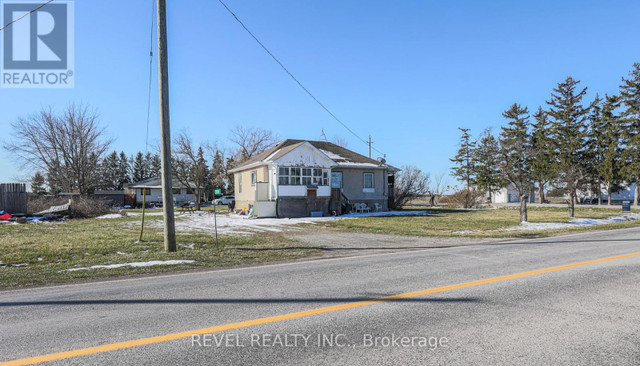 1209 LINE 3 RD Niagara-on-the-Lake, Ontario in Houses for Sale in St. Catharines - Image 4