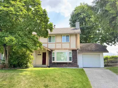 32861 CAPILANO STREET Abbotsford, British Columbia