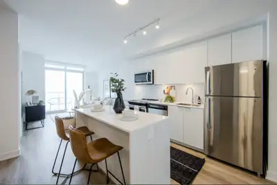 1 Bedroom in Etobicoke | Move in today, don't pay until July!