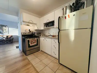 Appartement 4 et demi situé dans un quartier résidentiel de Beauport, à la jonction de l’avenue Roya...