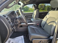Kijiji Engine: Straight 6 Cylinder Engine 3.0L L/100Km City: 14.0 L/100Km Hwy: 9.8 Safety Equipment... (image 7)