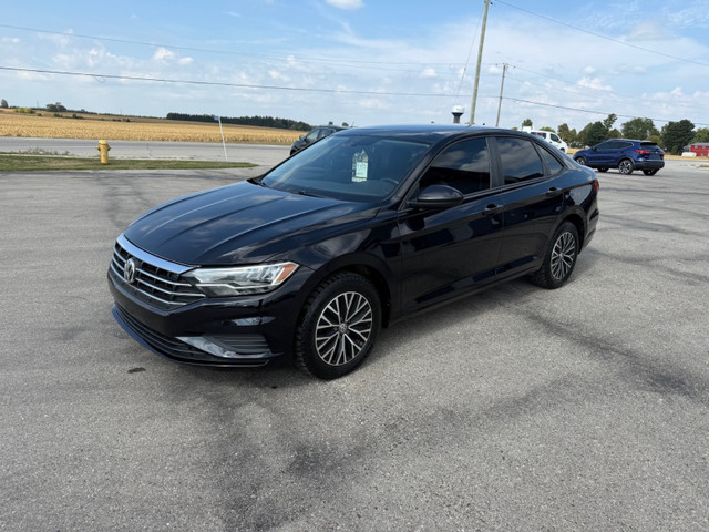 2019 Volkswagen Jetta Highline ONLY 126KM CLEAN LOADED in Cars & Trucks in London