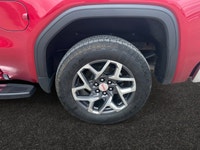 Welcome to Capital GMC! Looking for more luxury in the All New GMC Sierra? This 4WD Red Sierra SLT i... (image 8)