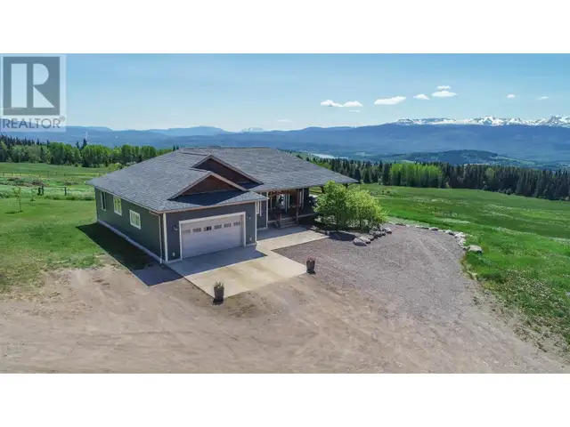 6536 BOUNDARY ROAD Telkwa, British Columbia in Houses for Sale in Smithers - Image 2