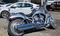 WAS: $8995 NOW: $7995 plus taxes and licensing feesThe 2002 Harley-Davidson V-Rod, with its bold sty... (image 4)
