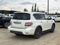 AMVIC Licensed Dealer * Rear Camera Mirror * Leather Seats * Heated/Ventilated Front Seats * Heated... (image 8)
