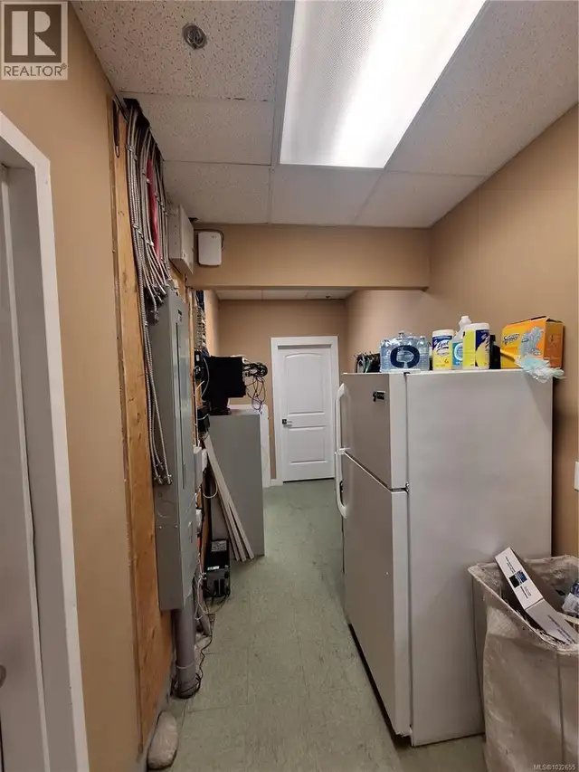 101 1808 Bowen Rd Nanaimo, British Columbia in Commercial & Office Space for Rent in Nanaimo - Image 15