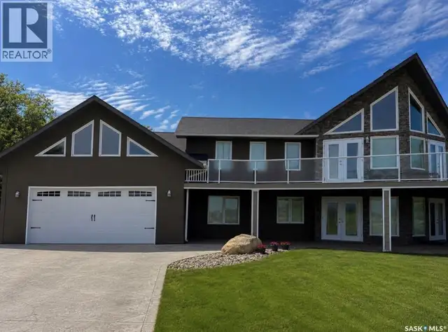 49 Taylor STREET Katepwa Beach, Saskatchewan in Houses for Sale in Regina - Image 3