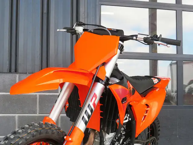 2025 KTM 350 SX-F in Dirt Bikes & Motocross in Cambridge - Image 10