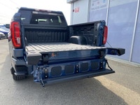 CHECK OUT THIS 2026 Limited Production DENALI ULTIMATE Sierra 1500 with the 6.2L Engine. Equipped wi... (image 4)