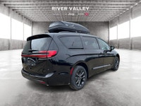 HEATED FRONT SEATS, HEATED STEERING WHEEL, ADAPTIVE CRUISE CONTROL, REMOTE ENGINE START, POWER LIFTG... (image 2)