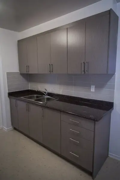 1 + DEN ETOBICOKE $2300, View more