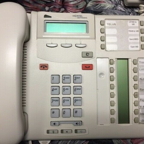 Nortel T7316E Display Phone NT8B27 (Platinum) in Home Phones & Answering Machines in Mississauga / Peel Region