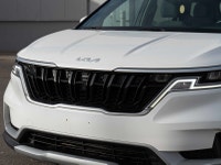 Prices excludes GST and cost/charges associated with financing.CARFAX Link:https://vhr.carfax.ca/?id... (image 4)