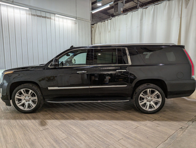 2017 Cadillac Escalade ESV Luxury in Cars & Trucks in Calgary - Image 4