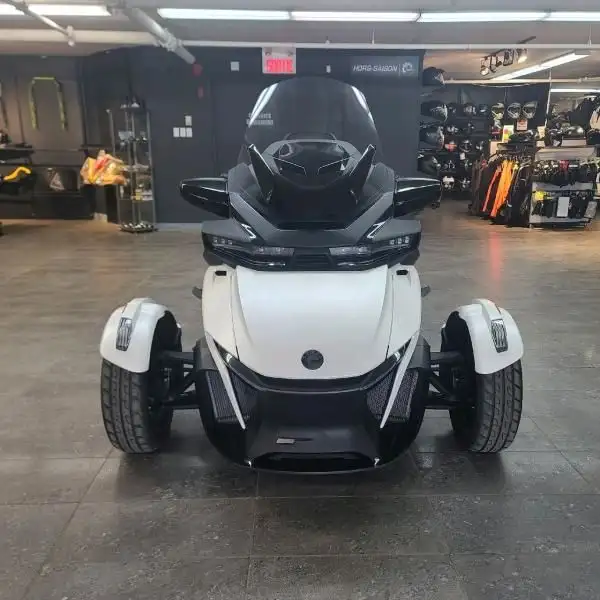 2025 CAN-AM Spyder RT Sea-to-Sky SE6 in Sport Touring in Lanaudière - Image 5