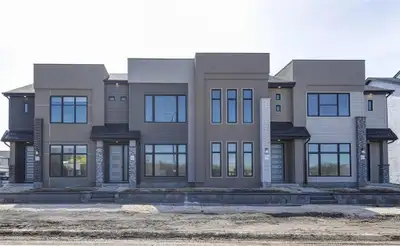 1H//Winnipeg/Welcome to Ridgewood Condos, a modern townhouse-style condo development nestled in the...