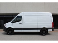 2019 MERCEDES SPRINTER 2500 -- 144 -- HIGH ROOF -- 3.0L V6 DIESEL ENGINE -- 3 SEATER!!! ONLY 179,000... (image 1)