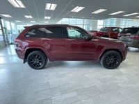 The 2021 Jeep Grand Cherokee Altitude V6 is a stylish and capable midsize SUV that combines legendar... (image 4)